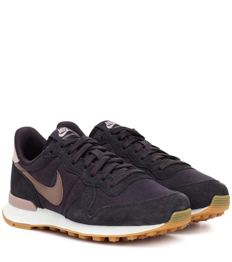 schuke nike suede schwarz|women's suede nike shoes.